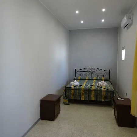 New Antico Palazzo Bed & Breakfast *