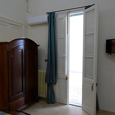 New Antico Palazzo