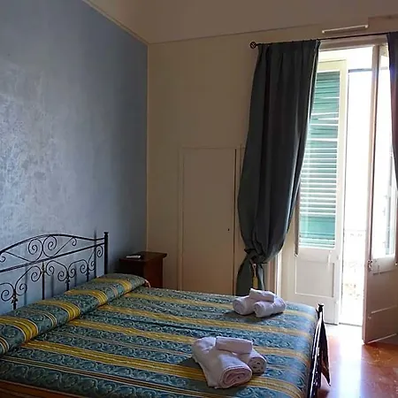 New Antico Palazzo Alojamento de Acomodação e Pequeno-almoço