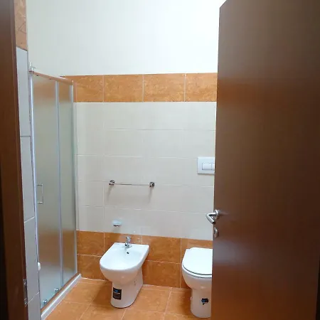 Alojamento de Acomodação e Pequeno-almoço New Antico Palazzo