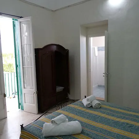 New Antico Palazzo فندق مبيت وإفطار